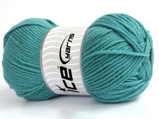 Gaither Wool Blend Yarn: Cozy DK Weight for All Projects