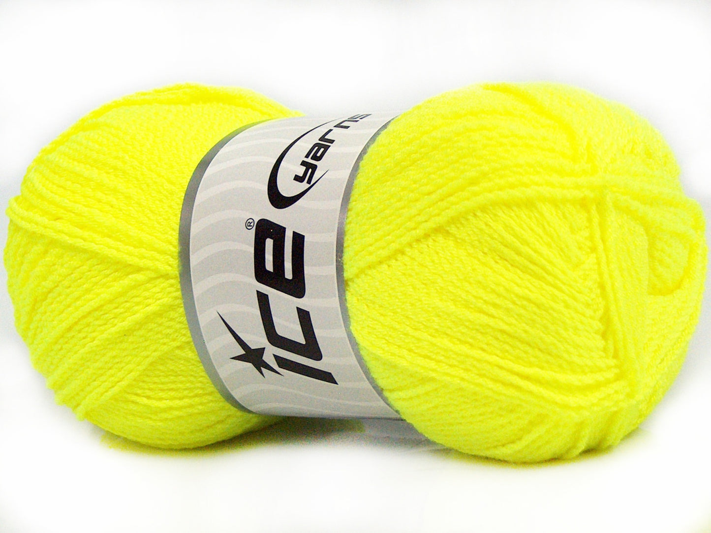 Lot of 4 x 100gr Skeins Ice Yarns WAYUU Hand Knitting Yarn Neon Green