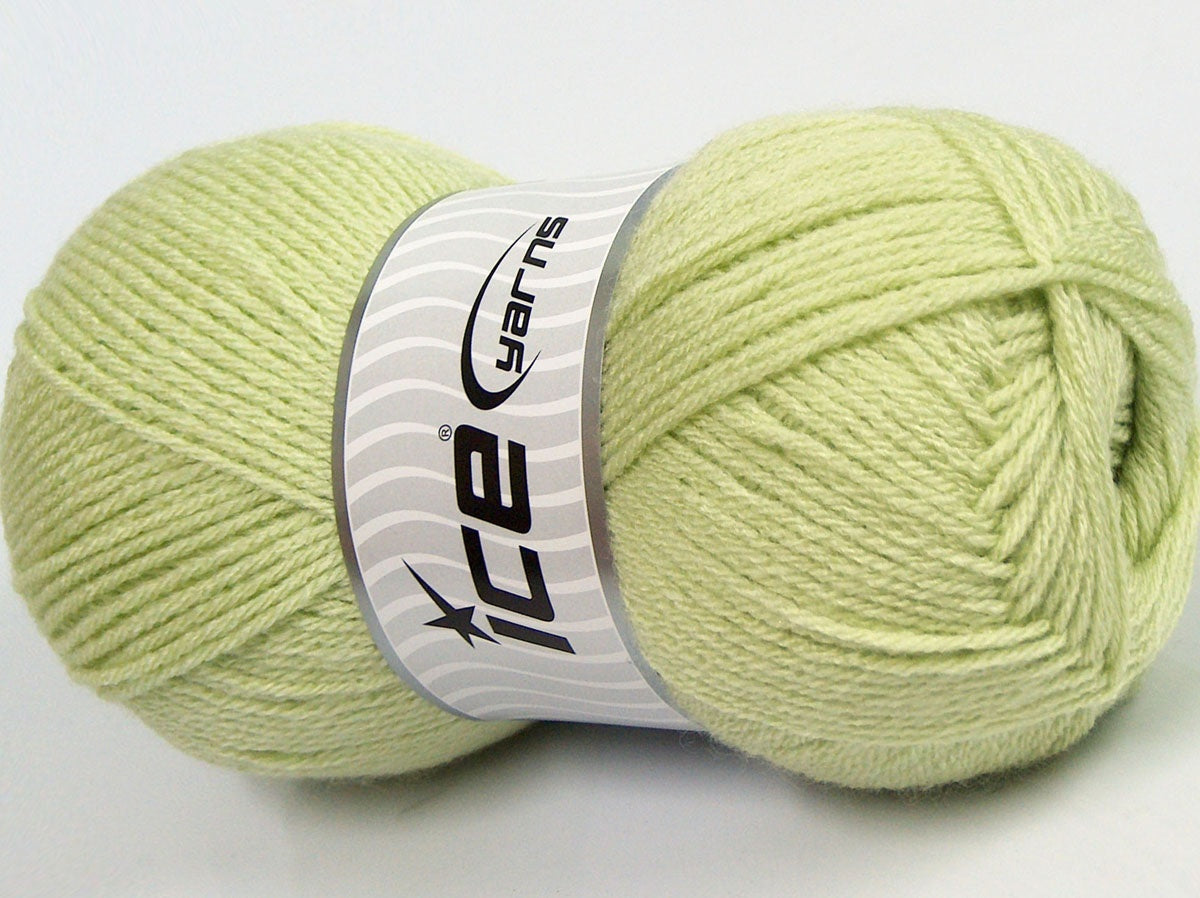 Lot of 4 x 100gr Skeins Ice Yarns CLASSIC DK Hand Knitting Yarn Light Green
