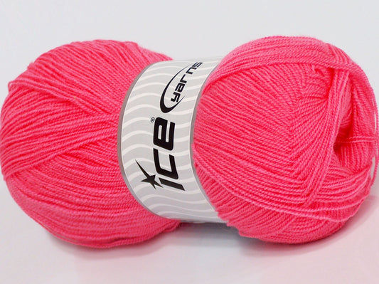 Lot of 4 x 95gr Skeins Ice Yarns SALE PLAIN Hand Knitting Yarn Candy Pink