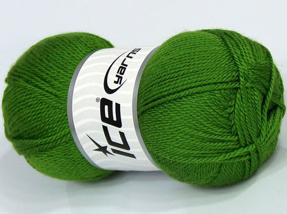 Lot of 4 x 100gr Skeins Ice Yarns SALE PLAIN Hand Knitting Yarn Green