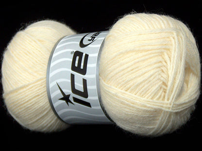 Lot of 8 Skeins Ice Yarns SOCKENWOLLE UNI (75% Superwash Wool) Yarn Light Cream