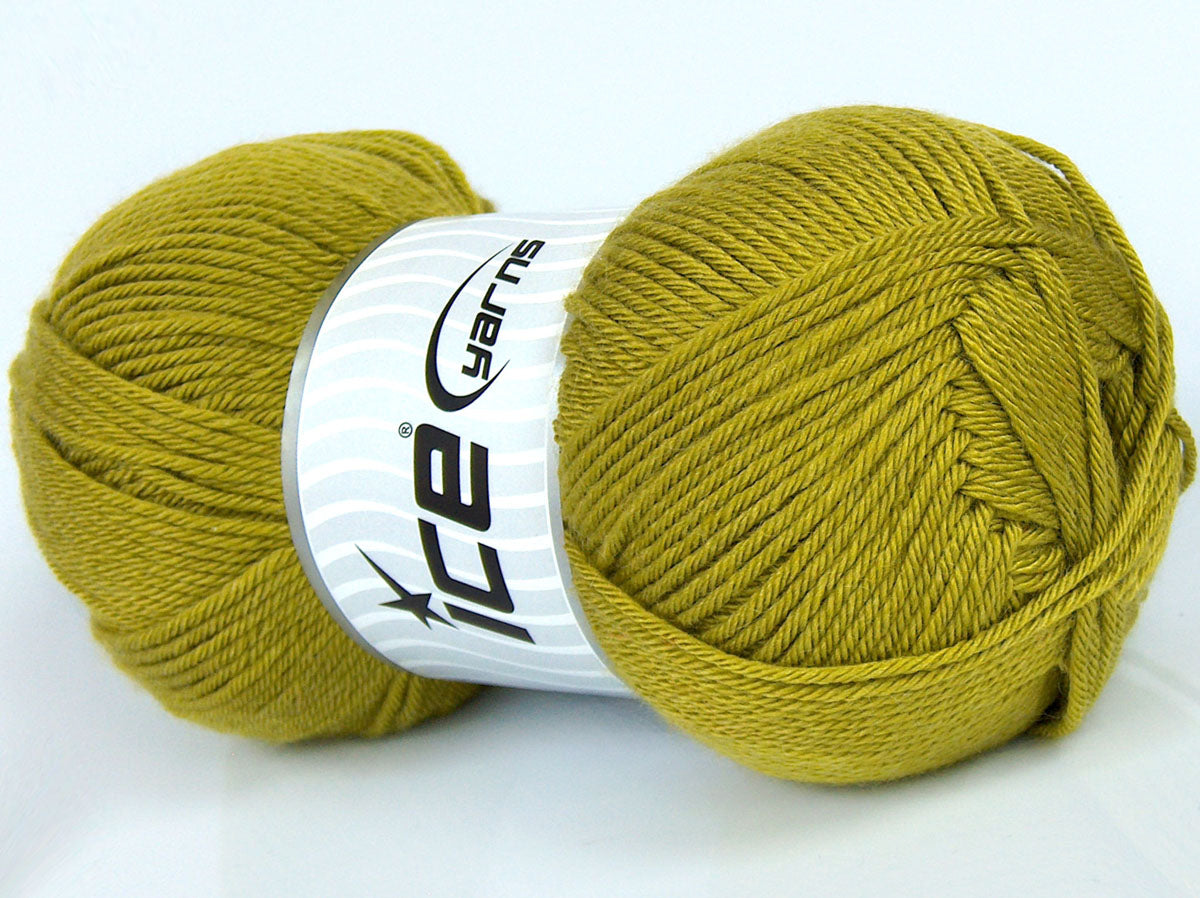 Lot of 3 x 140gr Skeins Ice Yarns SALE PLAIN Hand Knitting Yarn Green