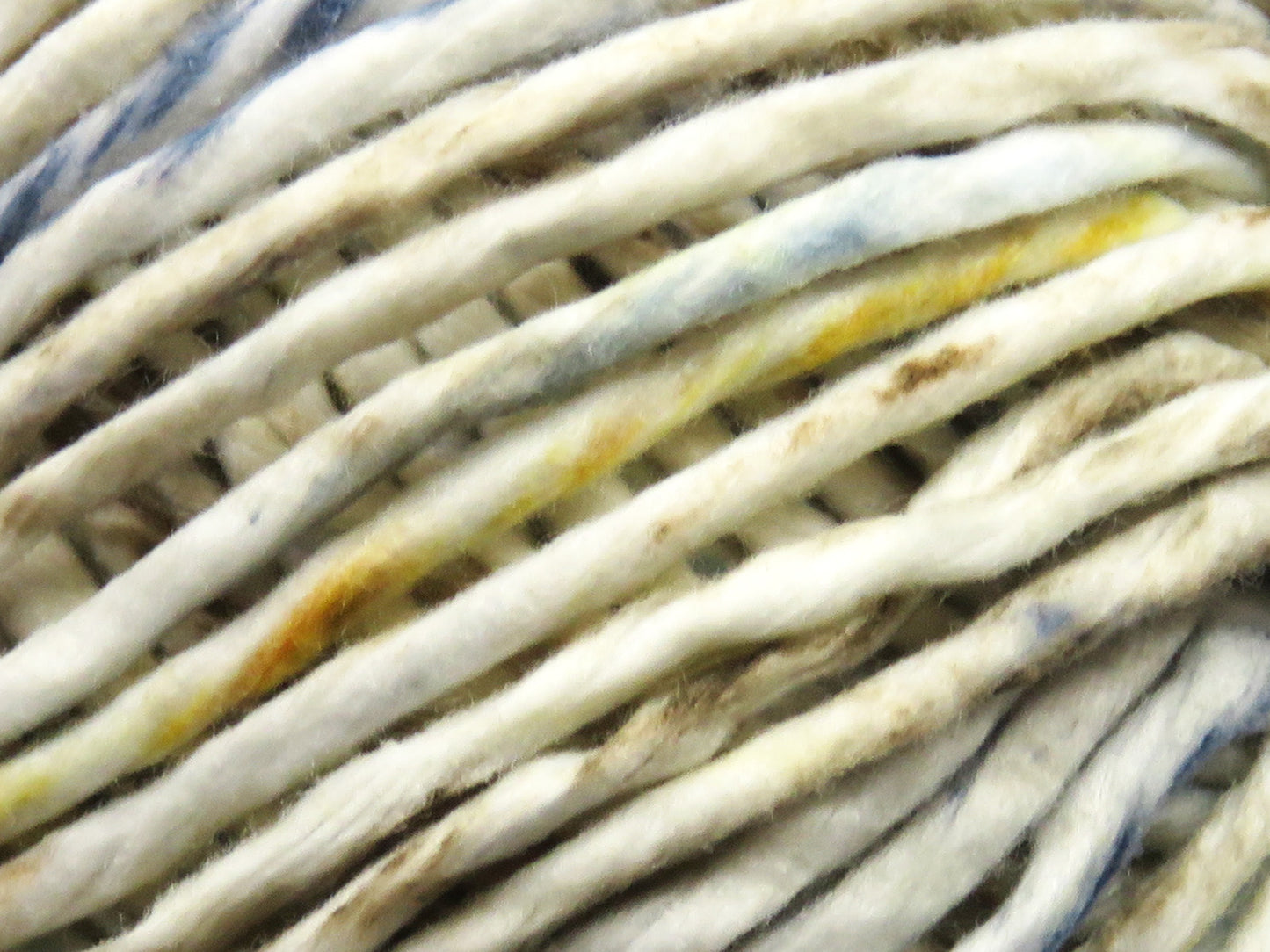 Raffia Twist Rengi