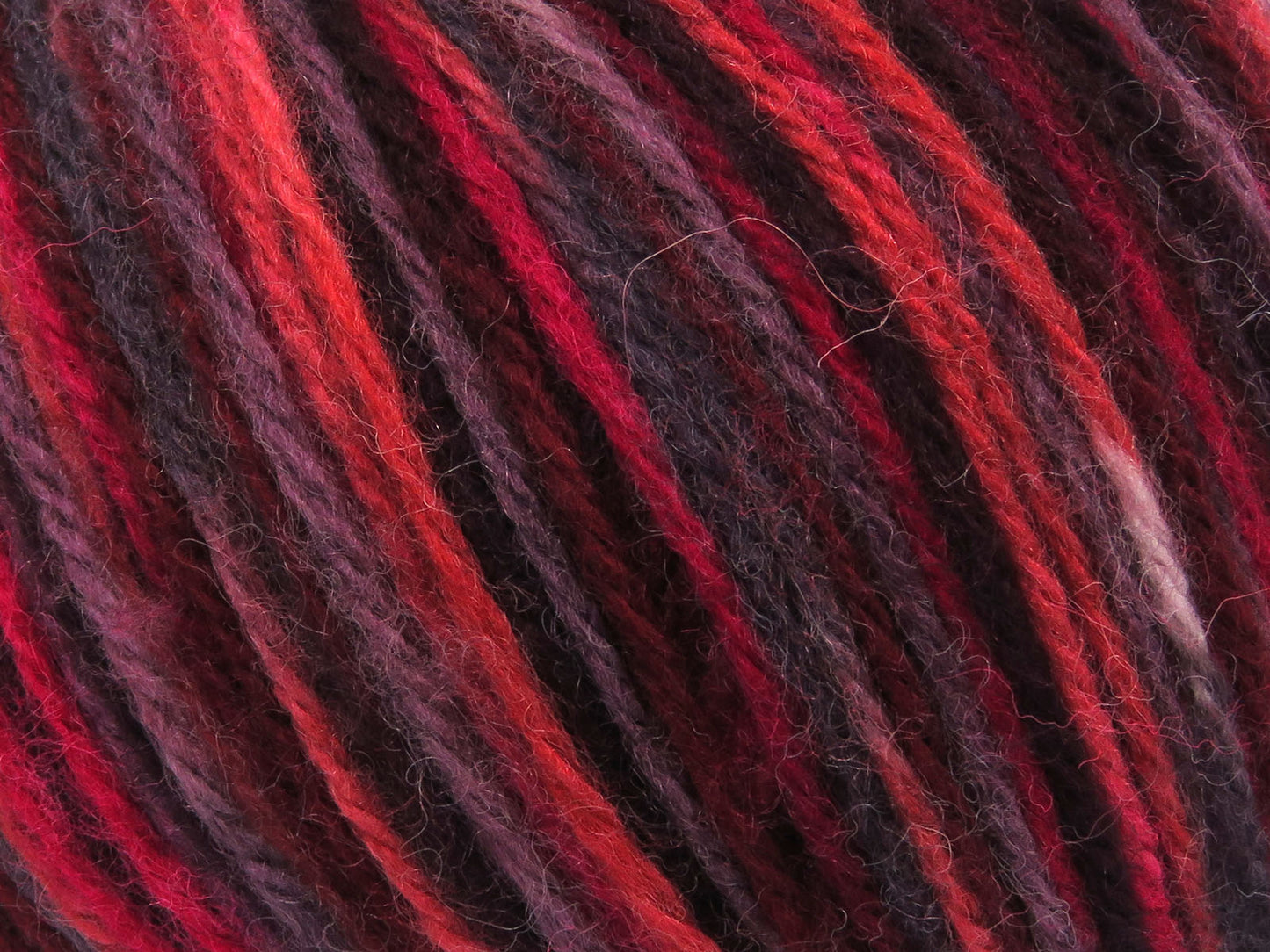 Yün Varicolor Kamgarn