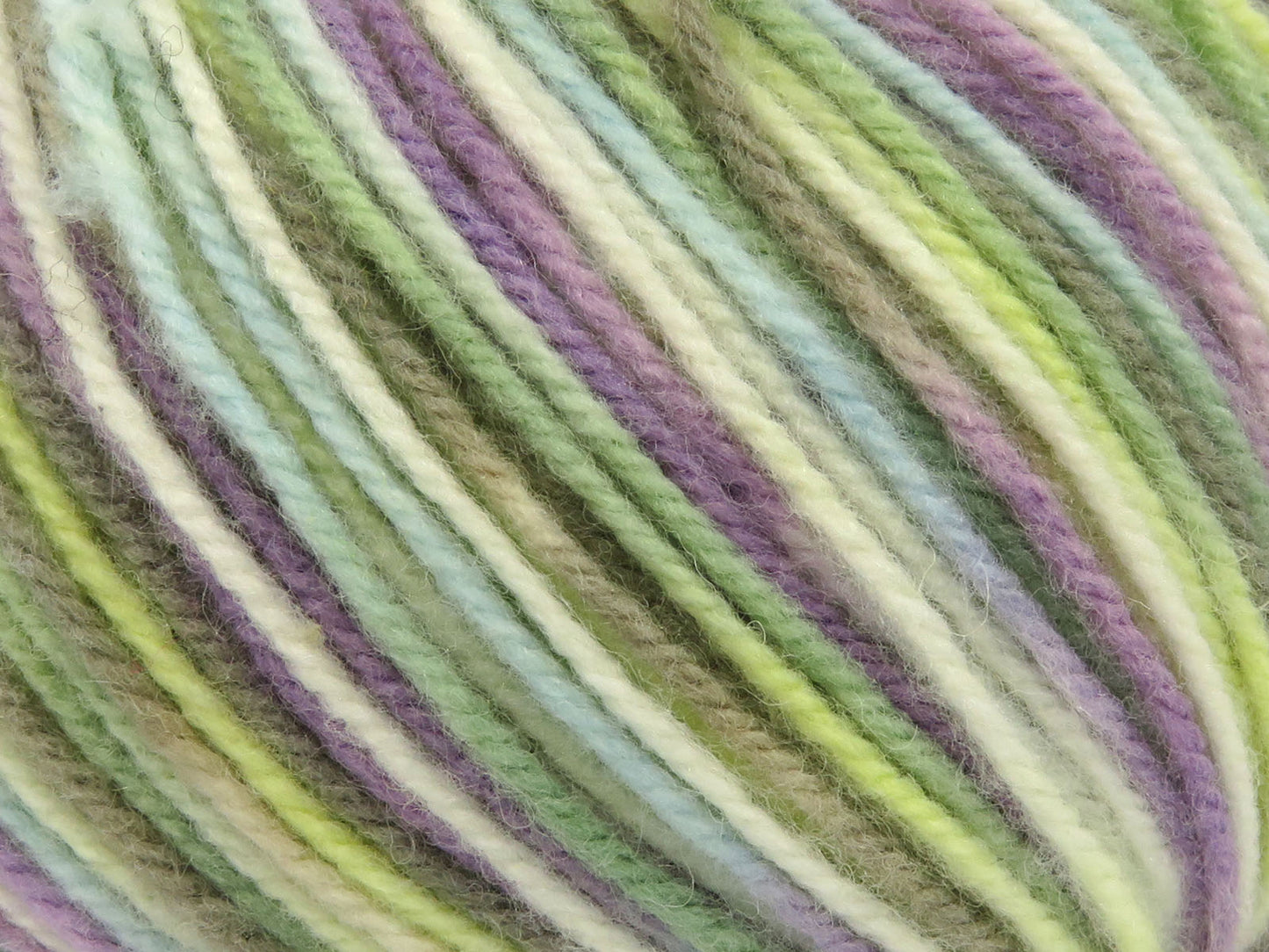 Yün Varicolor Kamgarn