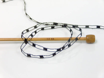 Mini Ladder Glitz Black Trellis fnt2-58247