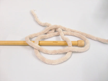 Chenille Superbulky Beige fnt2-64517