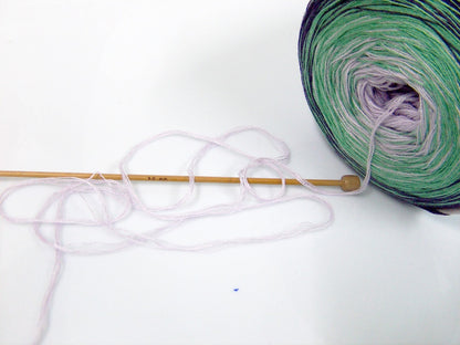 Cakes Cotton Fine Purple Shades, Light Green fnt2-65057