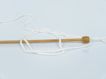 Classic Wool Worsted White fnt2-73786