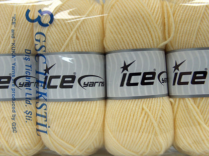Classic Wool Worsted Light Yellow fnt2-73787