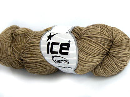 Hand Dyed Merino Extrafine Pale Olive Green fnt2-77184