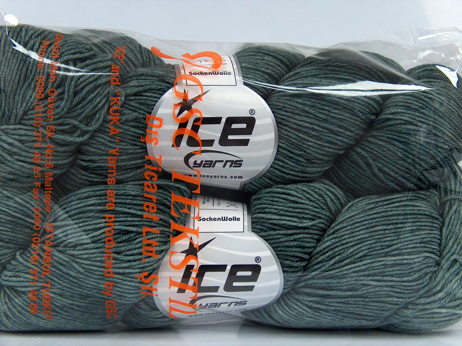Hand Dyed Merino Extrafine Oil Blue fnt2-77188