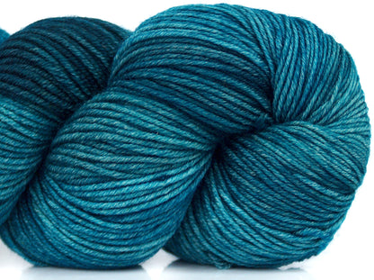Hand Dyed Merino Extrafine Mosaic Blue fnt2-77191