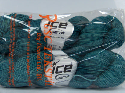 Hand Dyed Merino Extrafine Mosaic Blue fnt2-77191