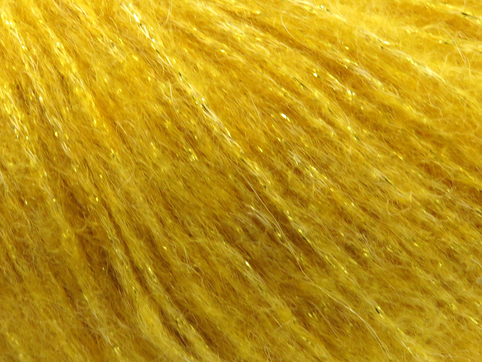 Charm Gold fnt2-80426