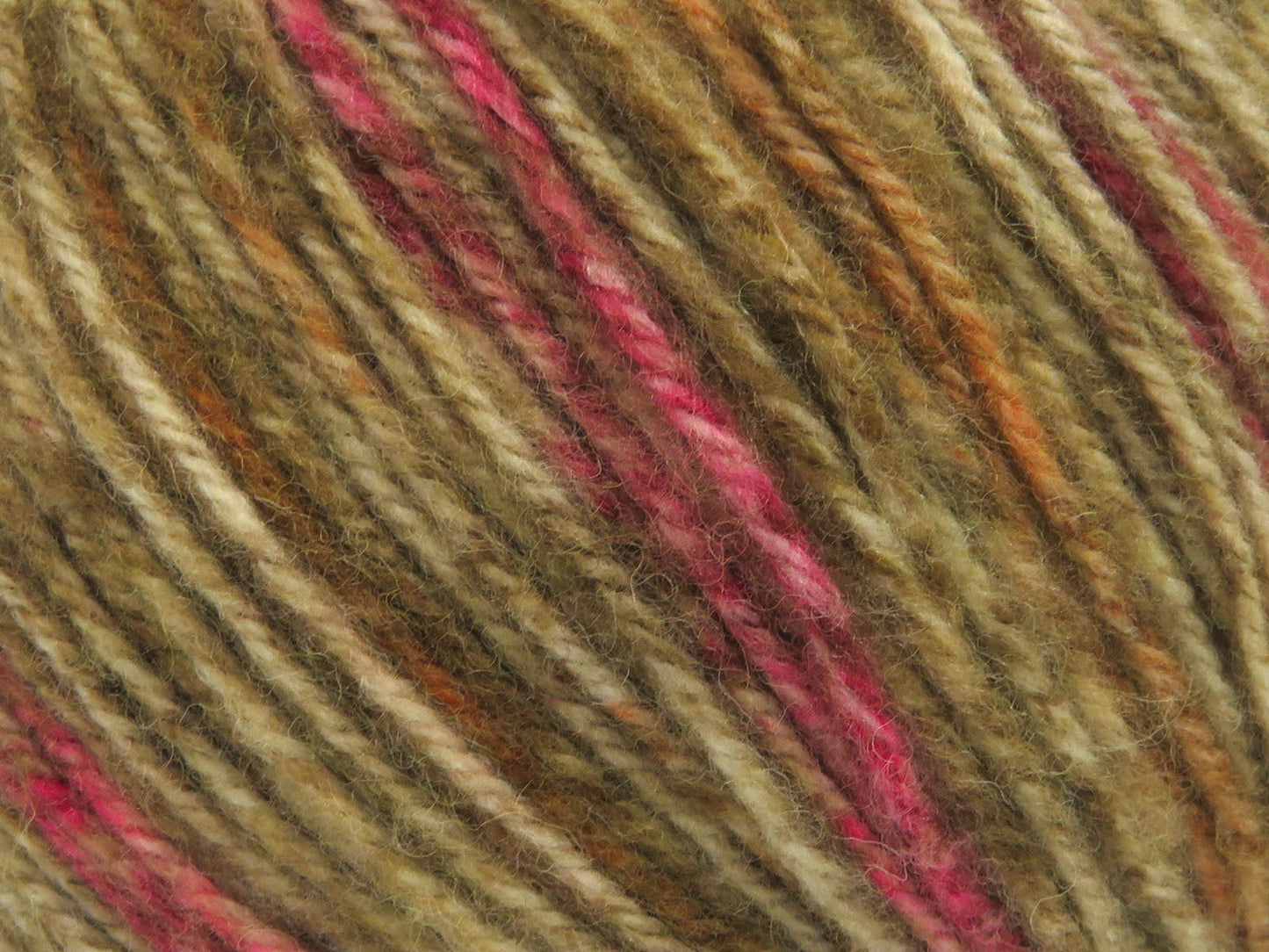 Yün Varicolor Kamgarn