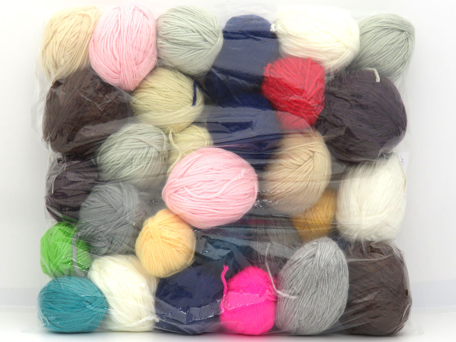 Mixed Lot Multicolor Leftover Plain Yarns fnt2-83432