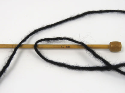 Baby Alpaca Aria Black fnt2-83726