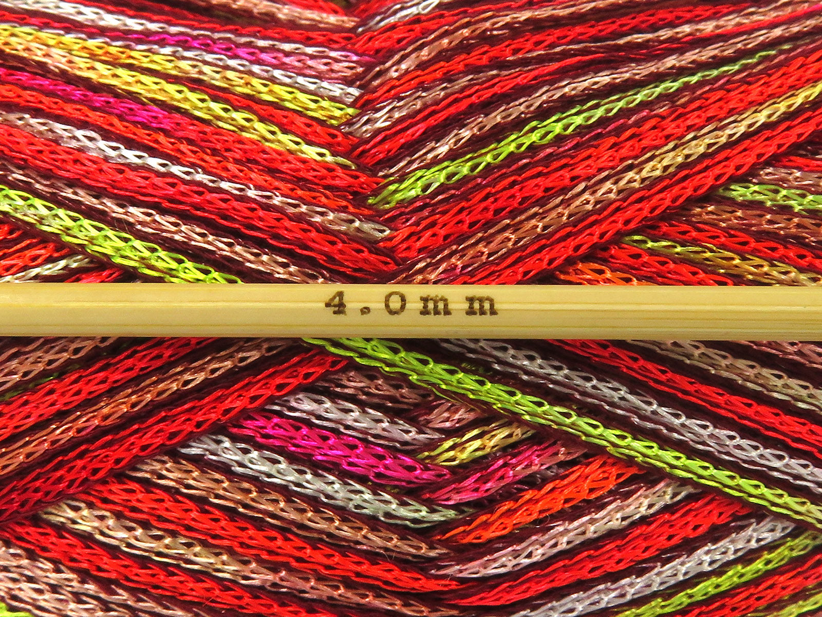 Starry Night Red, Pink, Green, Gold, Salmon fnt2-84015