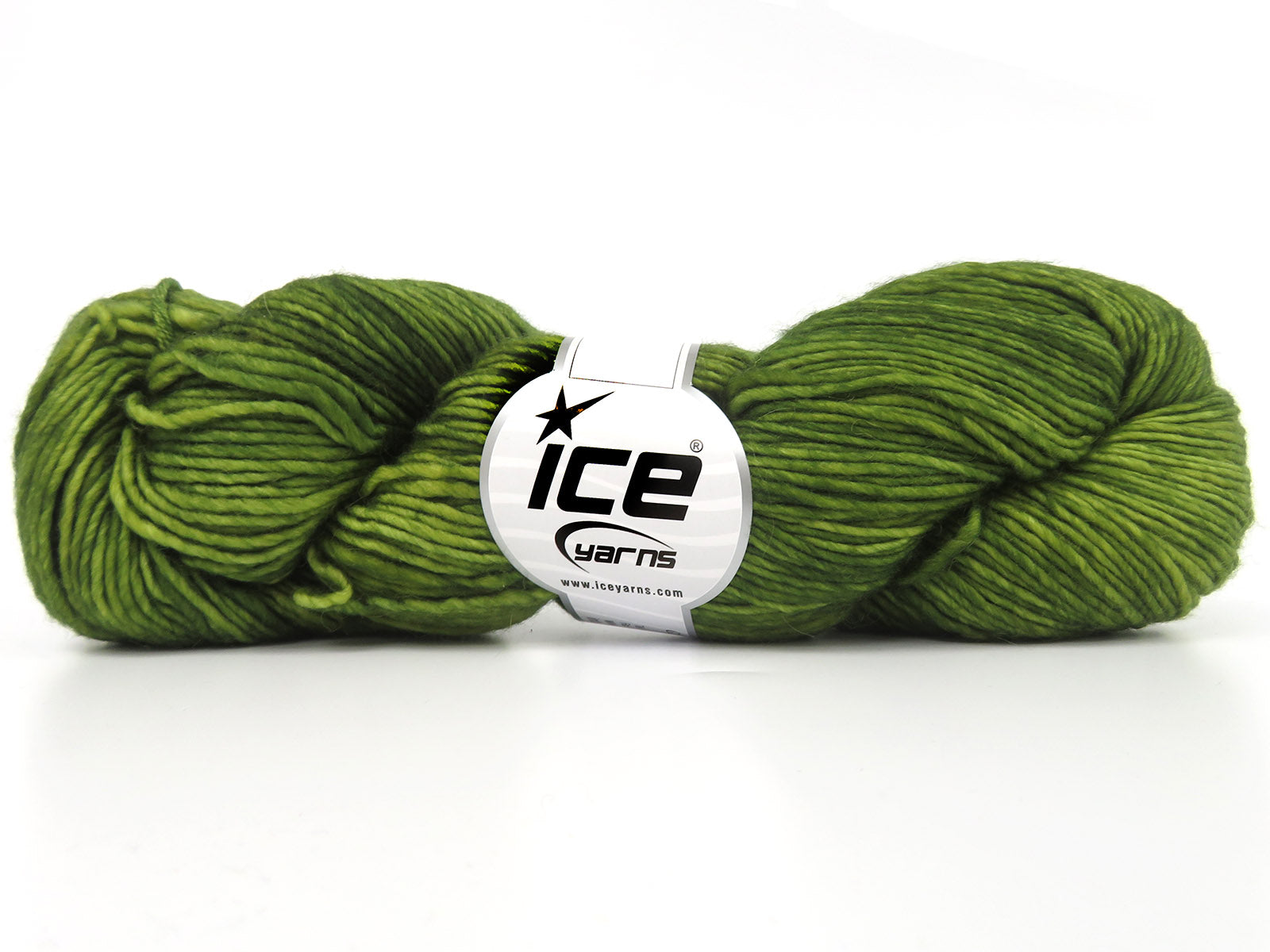 Hand Dyed Superwash Merino Green Melange fnt2-84221