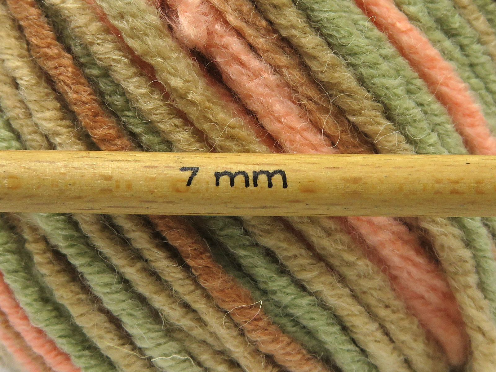 Star Merino Batik Brown Shades, Light Salmon, Camel Shades fnt2-84227