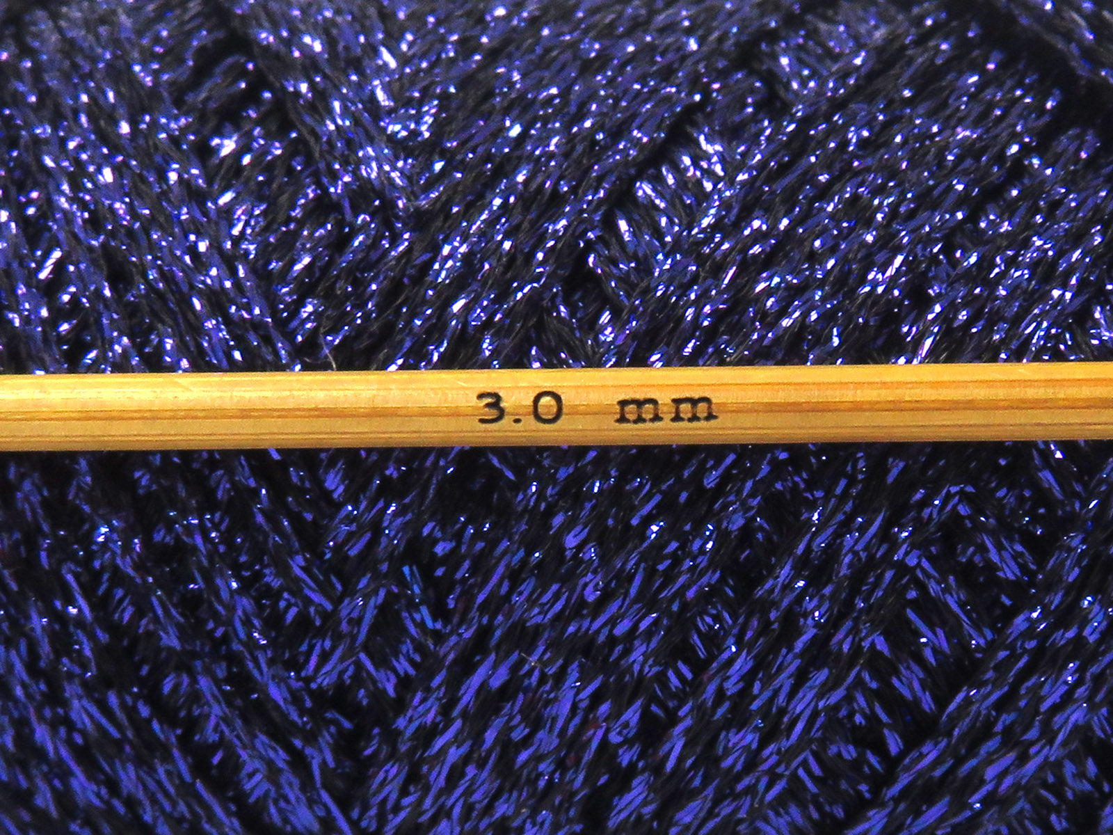 Gleamy Purple fnt2-84249