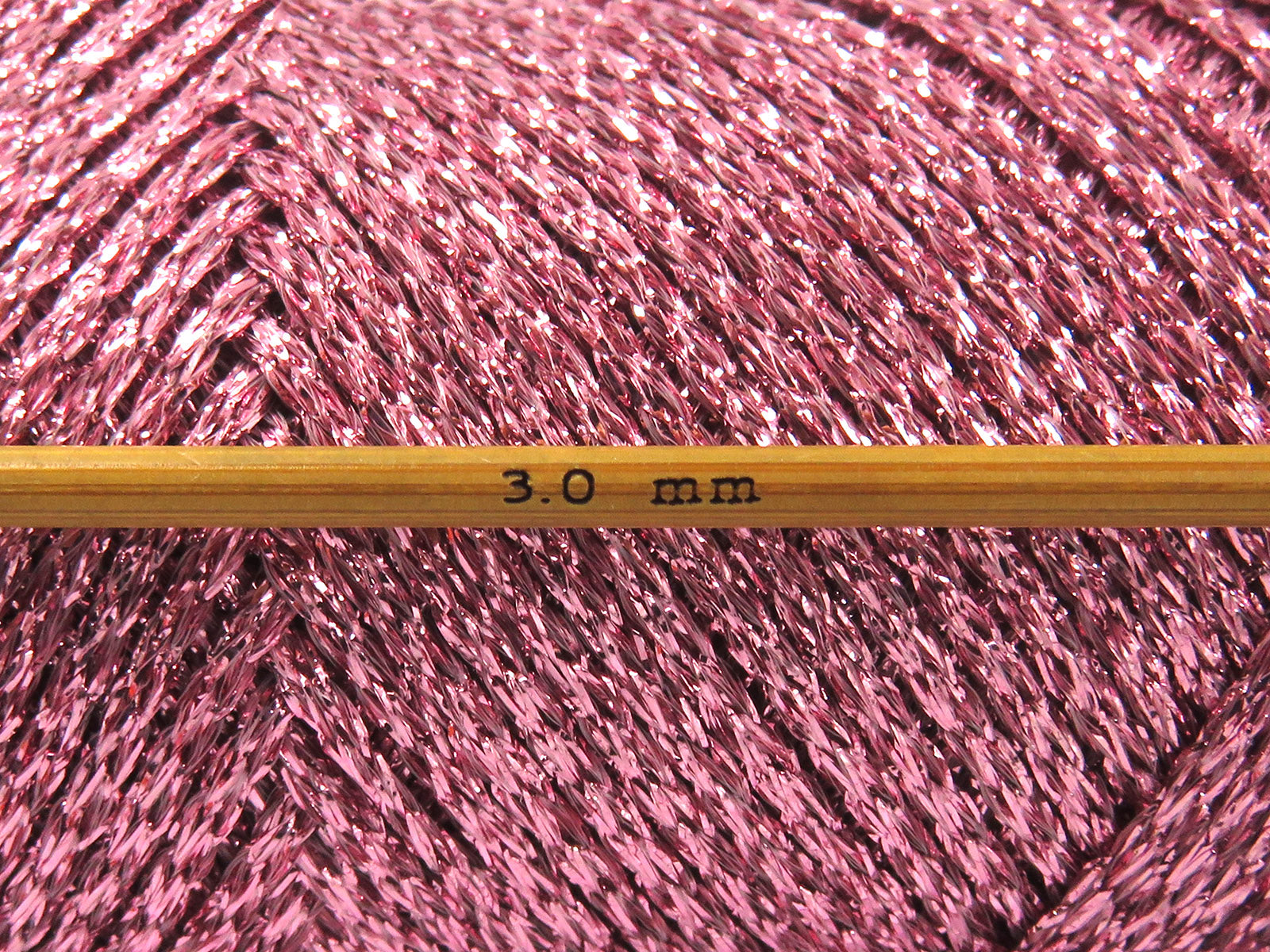 Gleamy Light Pink fnt2-84254