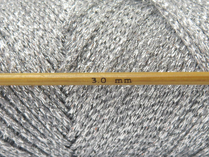 Gleamy Silver fnt2-84263