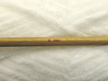 Chenille Baby Glitz White fnt2-84410